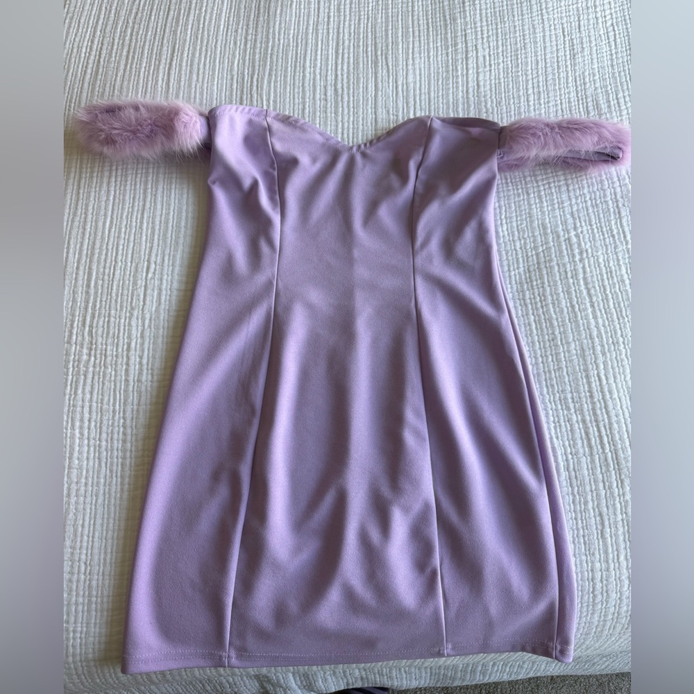 Lavender Off-Shoulder Mini Dress with Faux Fur Trim